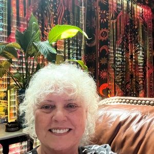 Meet your Posher, Cathy